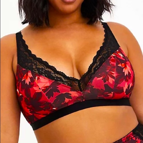 Torrid Floral Microfiber & Lace Padded Bralette, Size 0X - Picture 2 of 6